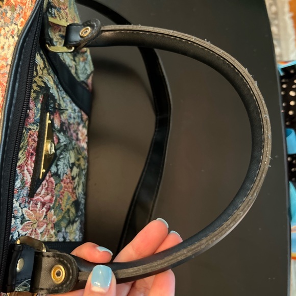 Medium size tapestry luggage, carry-on with strap never used  some wear - Picture 3 of 15